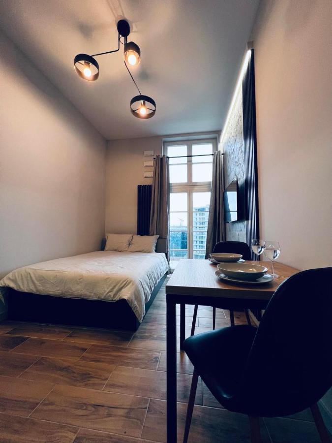Property Apart - Plac Jana Pawla II Centrum Вроцлав Екстер'єр фото