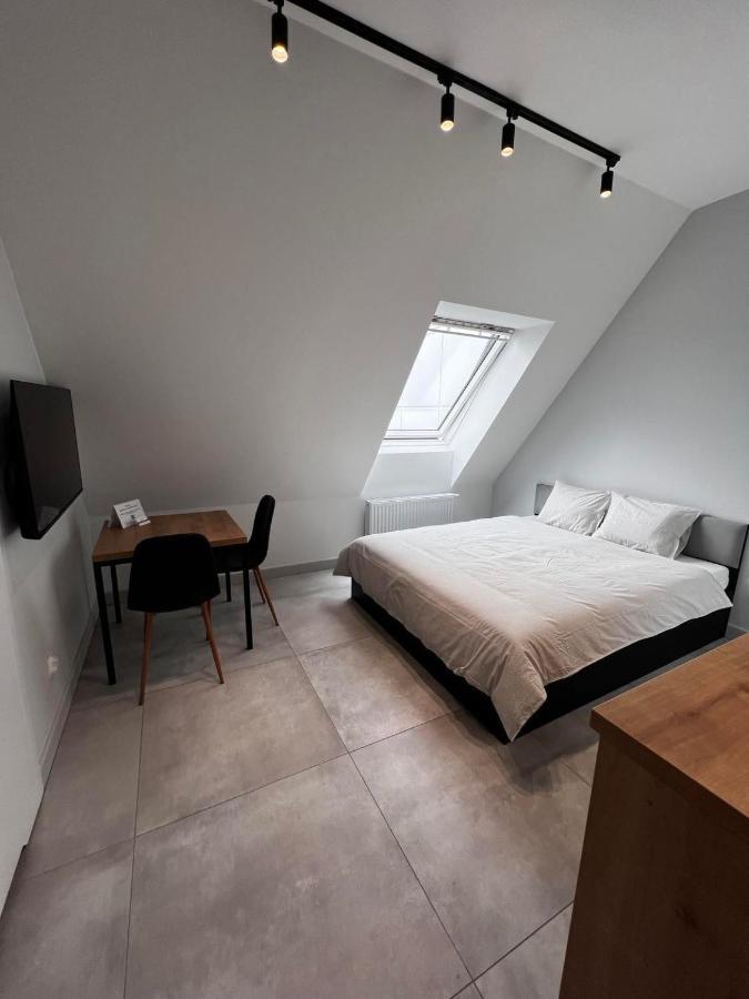 Property Apart - Plac Jana Pawla II Centrum Вроцлав Екстер'єр фото